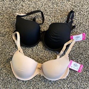 2 Maidenform Push-Up Bras